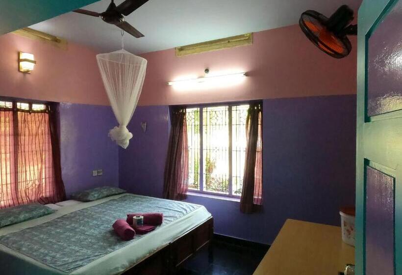 پانسیون Casa Eva Luna Ayuryoga Retreat