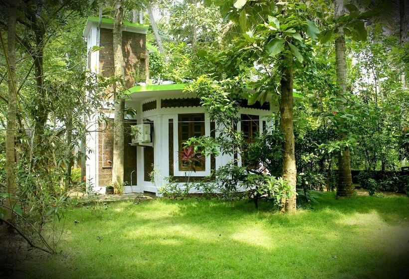 Пансион Jicky S Nest