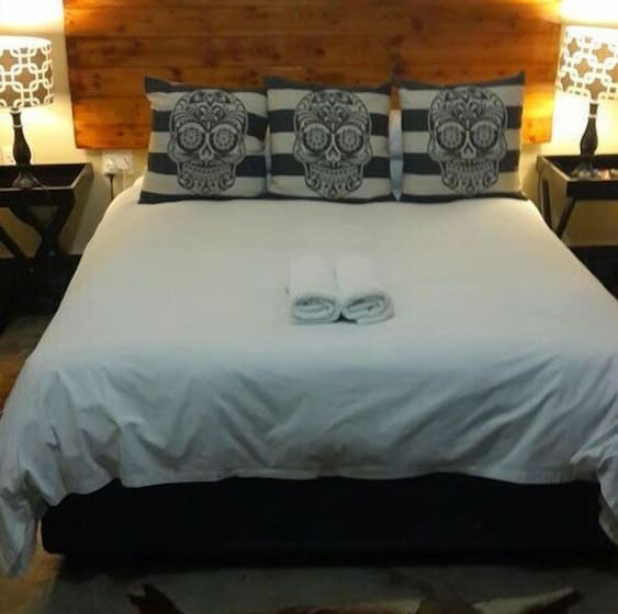 بنسيون Khayamanzi Guesthouse