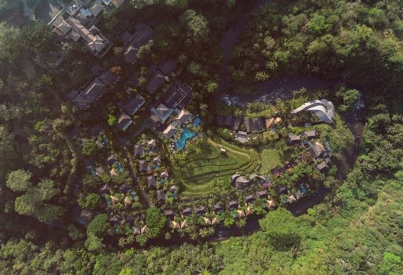 リゾートホテル Mandapa, A Ritz Carlton Reserve