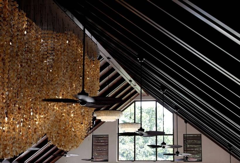 استراحتگاه Story Seychelles