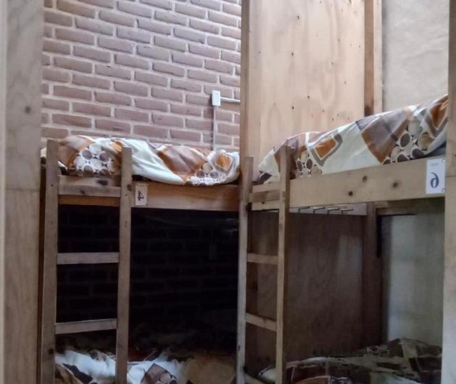 Rossco Backpackers Hostel