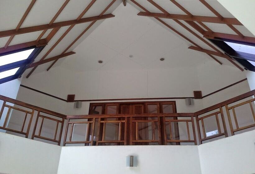 Silver Oak Plantation Bungalow