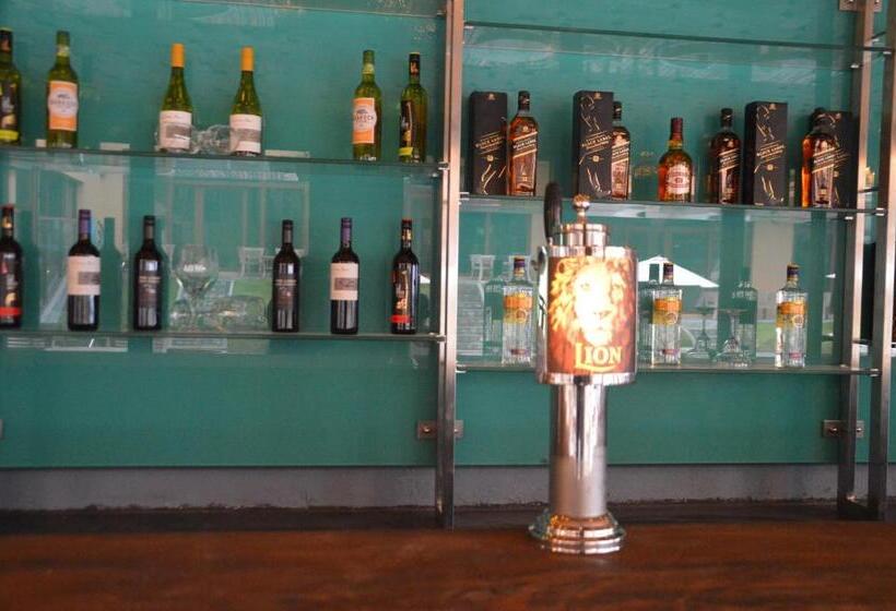 Thaproban Pavilion Resort & Spa