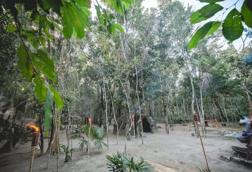 酒店 Wakax Hacienda   Cenote & Boutique