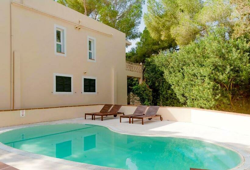 Apartamentos El Pino  Formentera Break