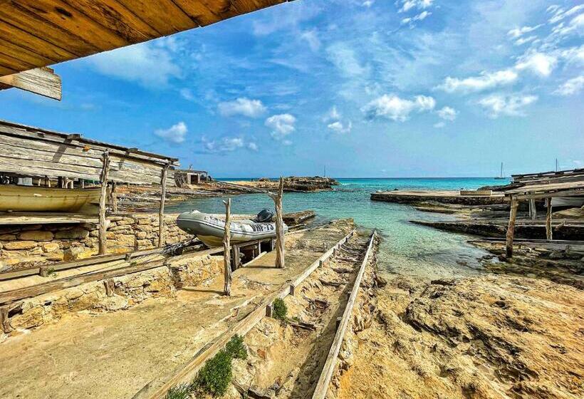 Apartamentos El Pino  Formentera Break