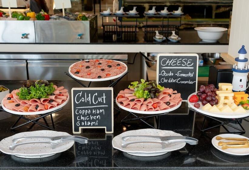 Somerset Pattaya   Sha Plus