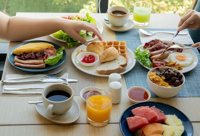 Somerset Pattaya   Sha Plus