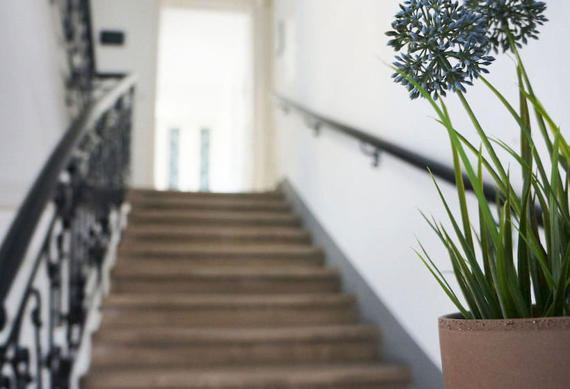 1080 City Apartments