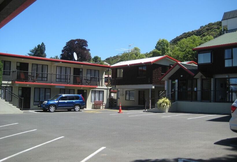 755 Regal Court Motel