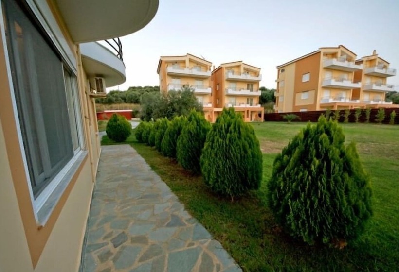 Anilio Plaza