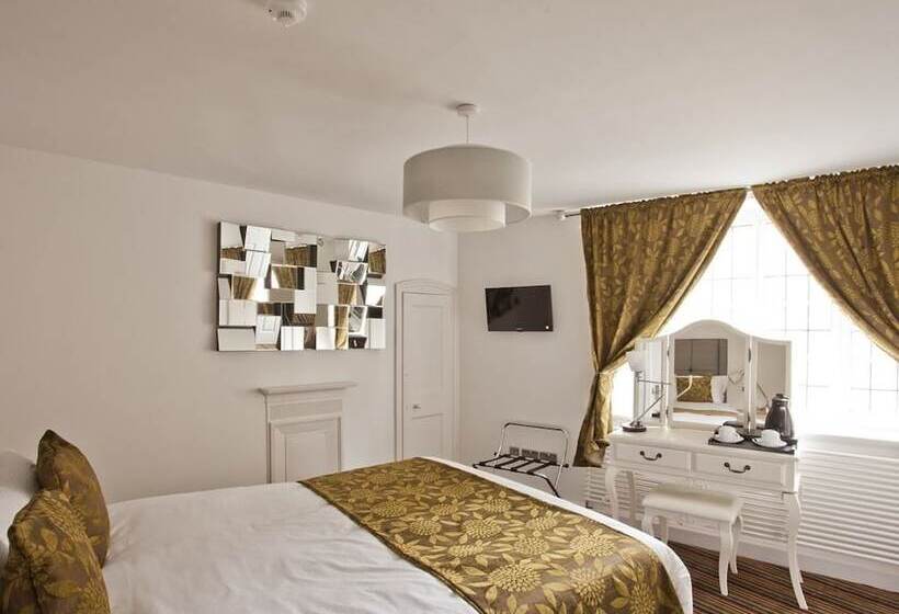 Bed and Breakfast Burton Stone Inn   Free Parking On Site