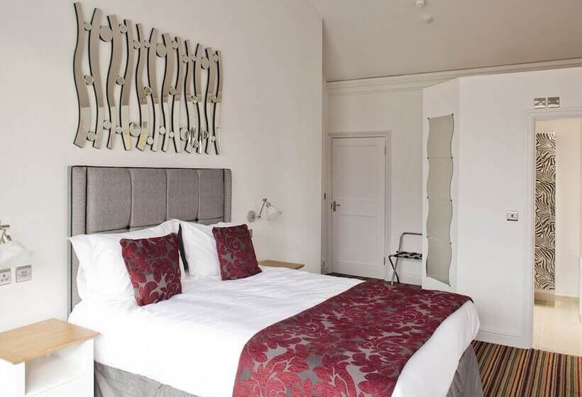 Bed and Breakfast Burton Stone Inn   Free Parking On Site