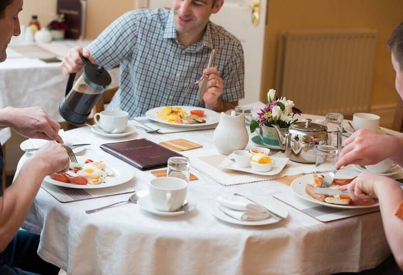 Bed and Breakfast Cul Erg House & Kitchen