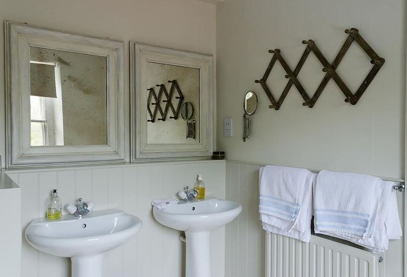 צימר Heron House