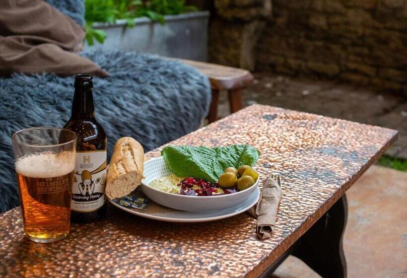 مبيت وإفطار High Paradise Farm