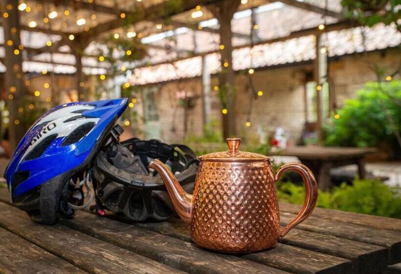 مبيت وإفطار High Paradise Farm