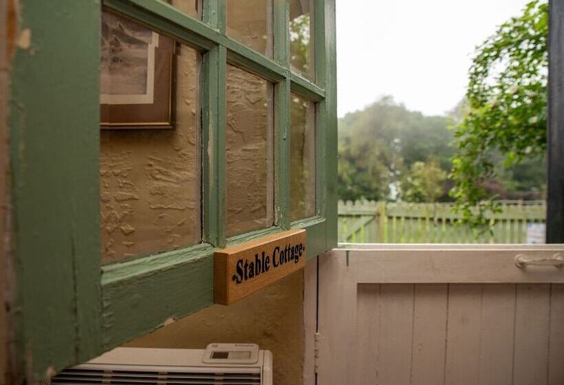 مبيت وإفطار High Paradise Farm