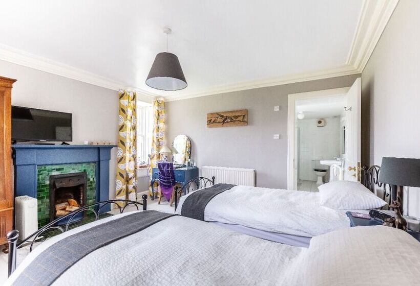 민박 Parkhead House