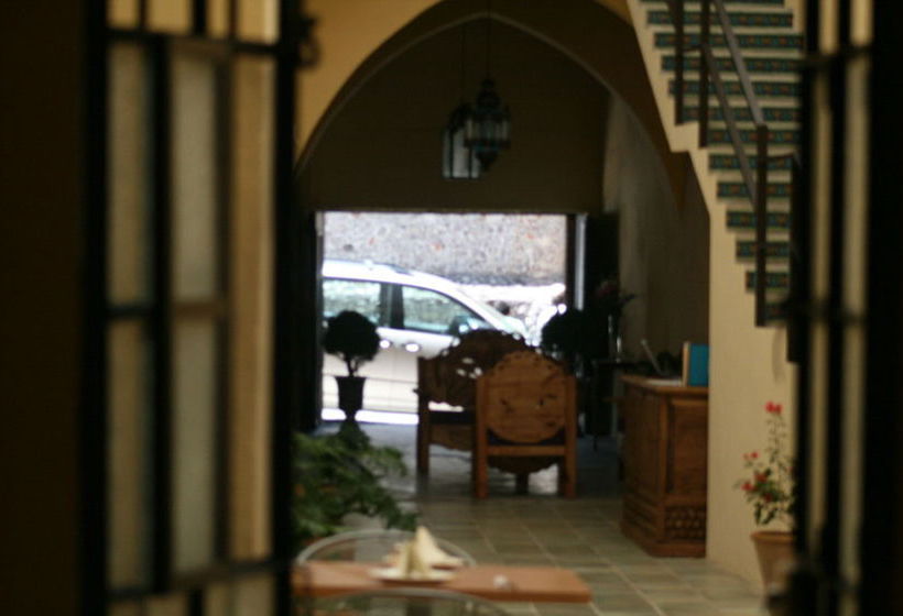 住宿加早餐  Ruiseñor