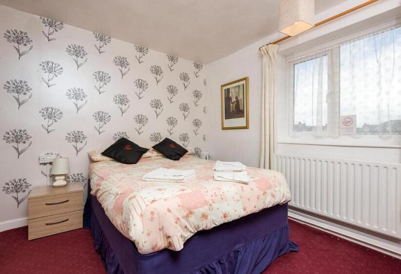 مبيت وإفطار Uk Travel & Hospitality Ltd Ta Canberra