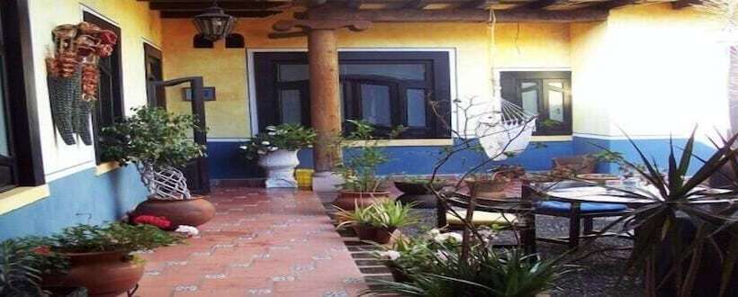 Casa Chikita Bed & Breakfast