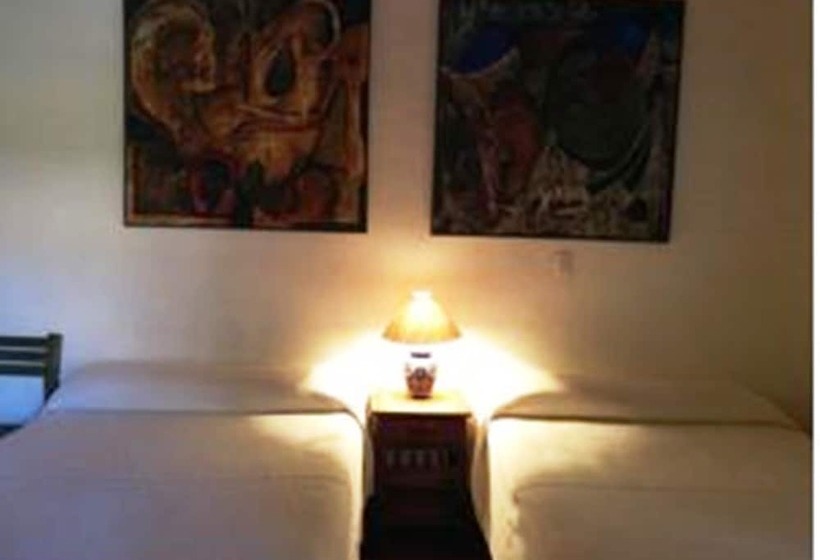 Casa Chikita Bed & Breakfast