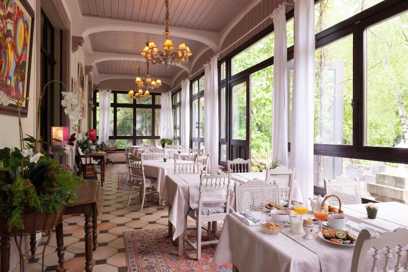 Domaine De Beaupré   Hotel The Originals Relais