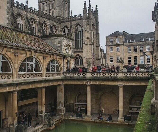 Ghar Homes   Bath City Centre Cosy Retreat