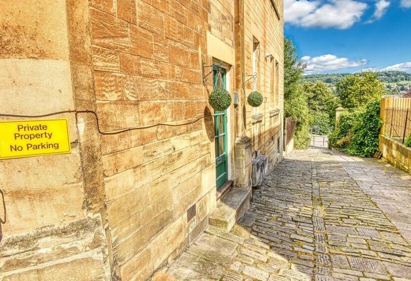 Ghar Homes   Bath City Centre Cosy Retreat