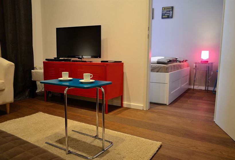 Govienna Smart Urban City Apartment