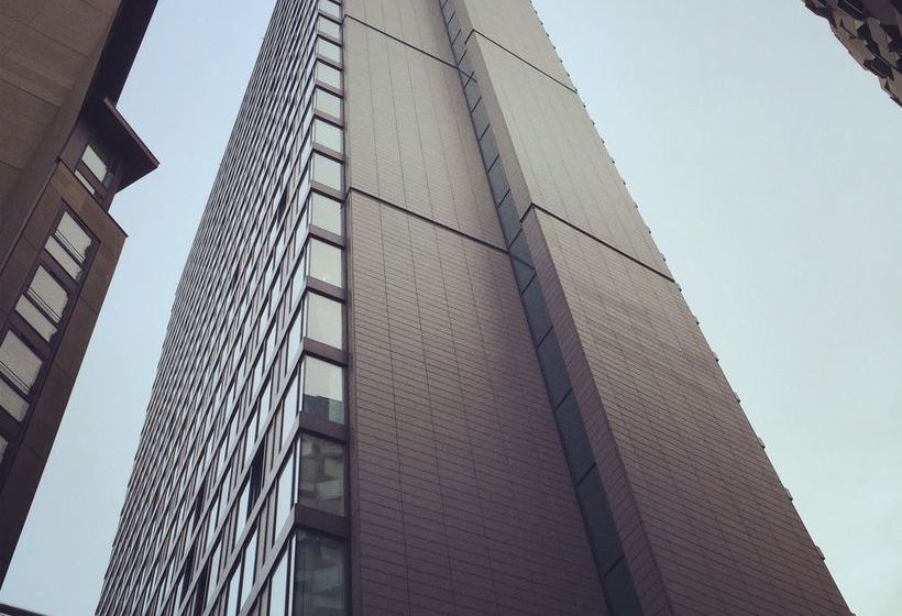 Halo Serviced Apartments  St Pauls