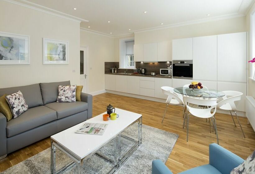 Hammersmith One  Q Home