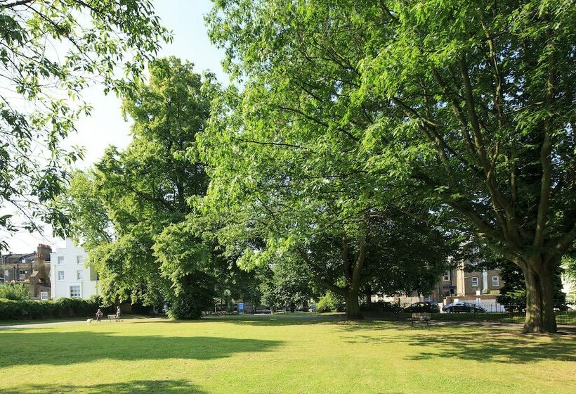 Hammersmith One  Q Home