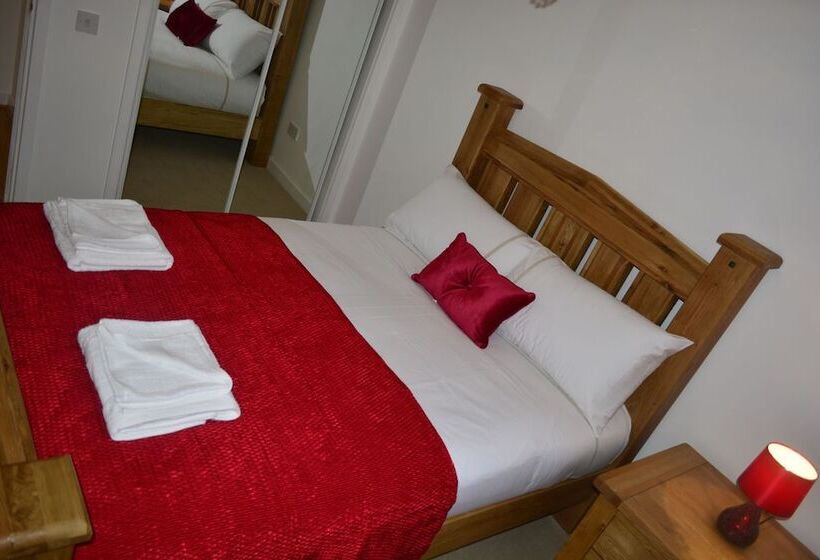 Holistic Condos Apartments   Albion Gardens