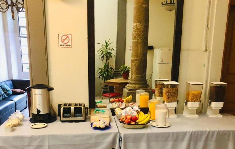 Hostel Lit Guadalajara