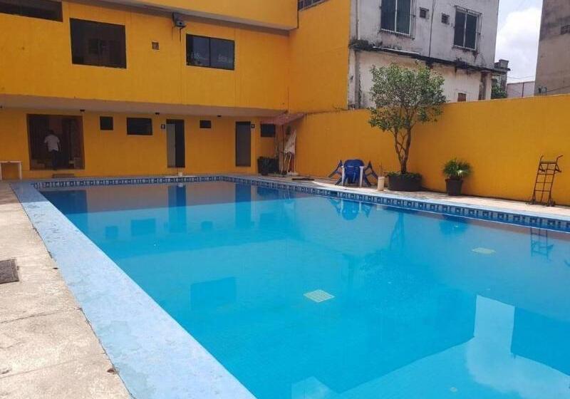 Отель Arcos Del Parque