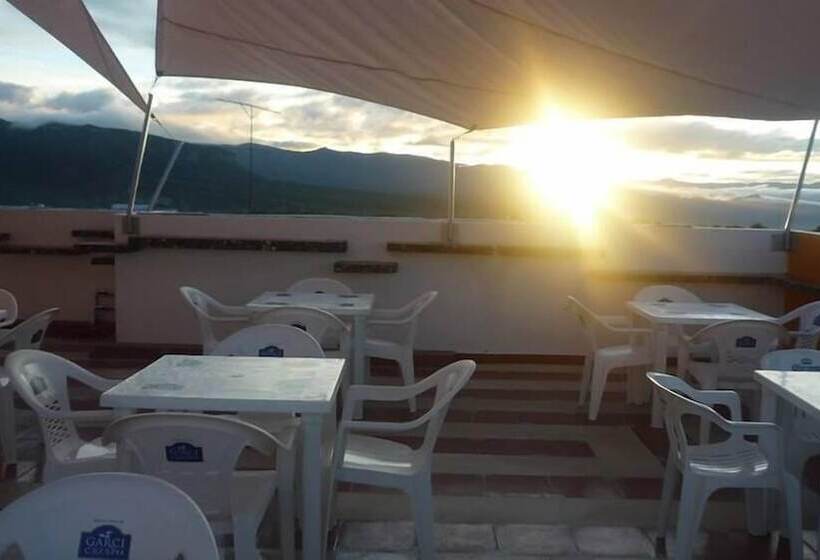 ホテル Bella Vista Tehuacan