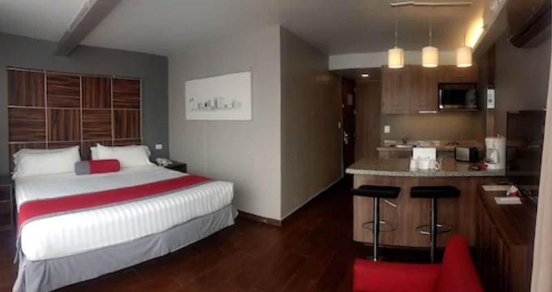 Отель Block Suites