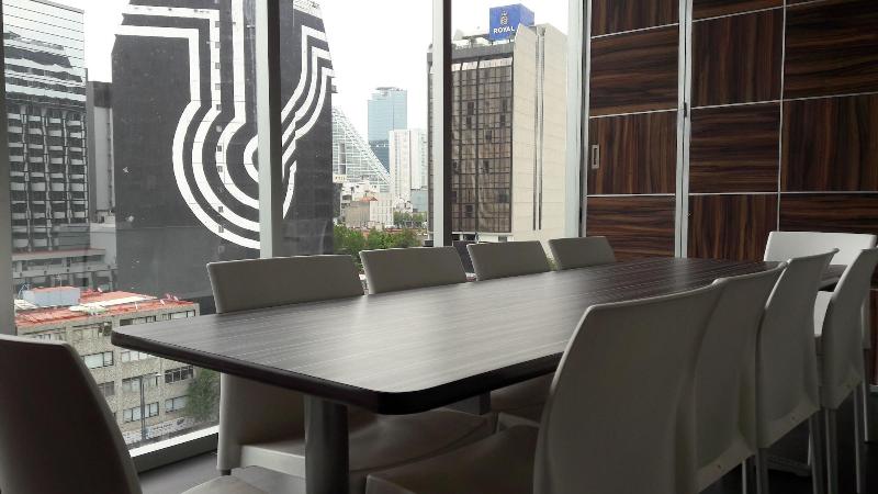 Отель Block Suites