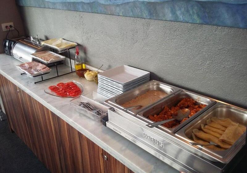 Отель Block Suites