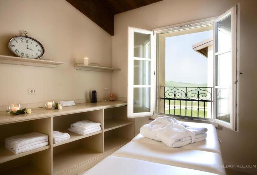 호텔 Borgo Conde Wine Resort