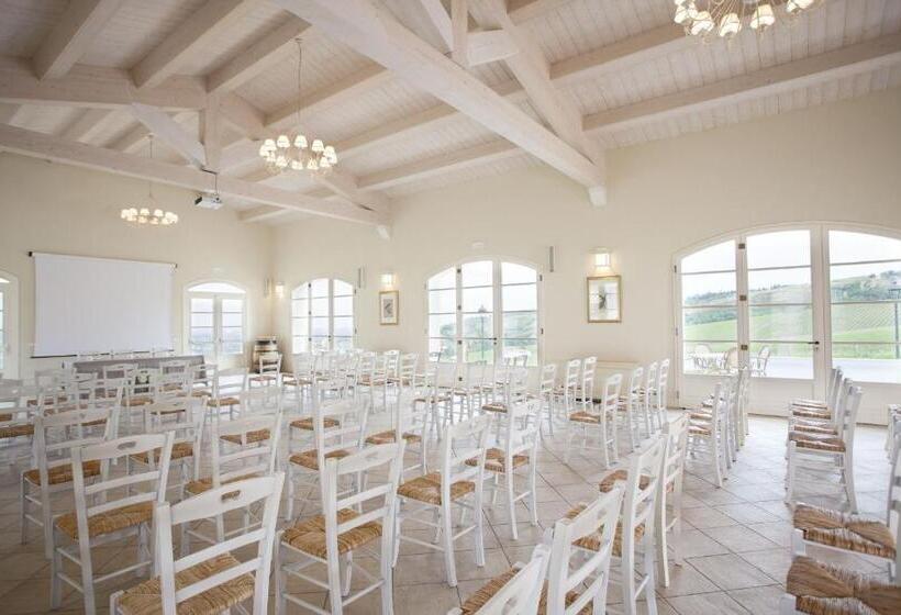 호텔 Borgo Conde Wine Resort