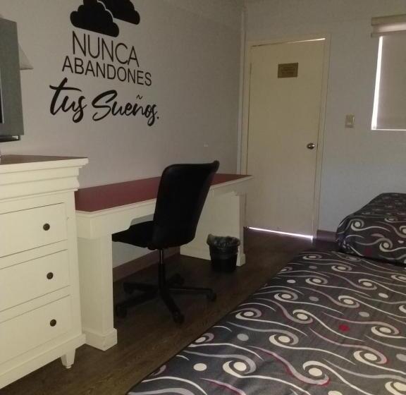 בית מלון כפרי Boulevard Mexicali