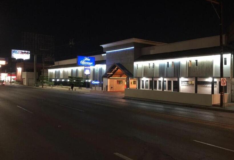 בית מלון כפרי Boulevard Mexicali