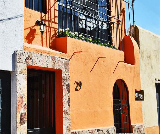 בית מלון כפרי Casa Geranios Tequisquiapan