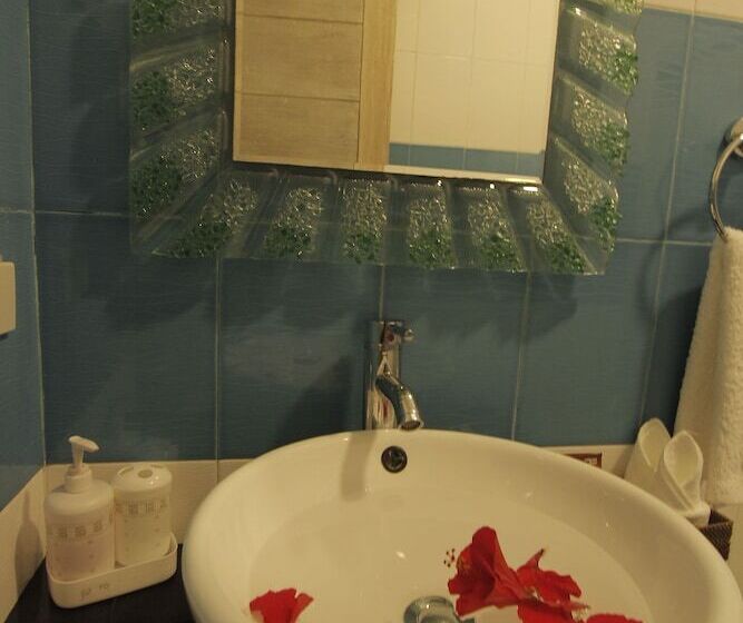 هتل Casa Pilar Beach Resort