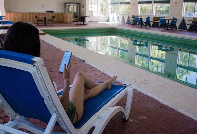 בית מלון כפרי Cascada Inn