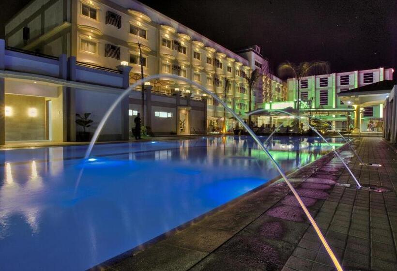 هتل Centro Puerto Princesa Near Airport